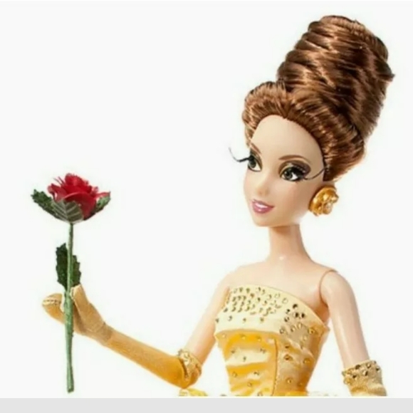 Disney Princess Exclusive Designer Collection Doll - Picture 5 of 6